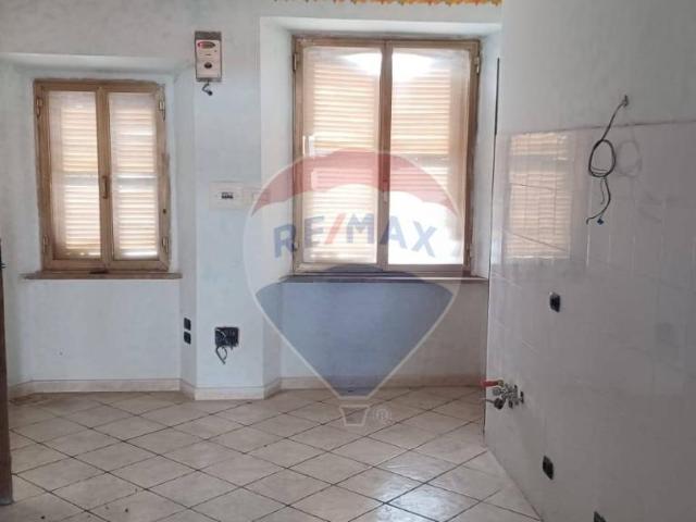 Appartamento in vendita a Scurcola Marsicana
