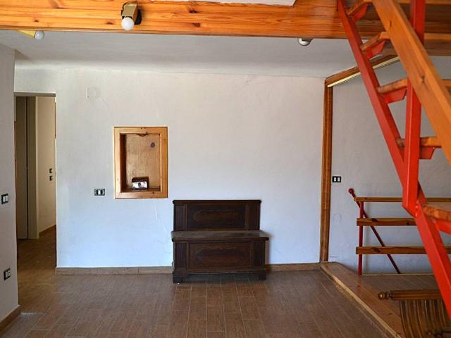 Appartamento in vendita a Scurcola Marsicana AQ