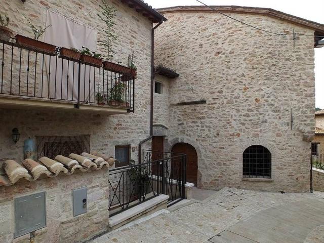 Appartamento in vendita a Sellano PG