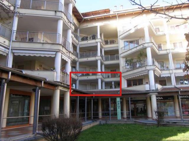 Appartamento in vendita a Senago