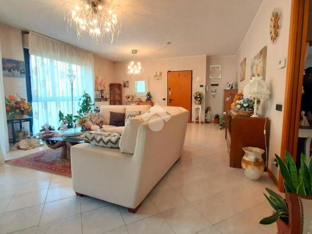 Appartamento in vendita a Senago MI