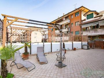 Appartamento in vendita a Senago MI