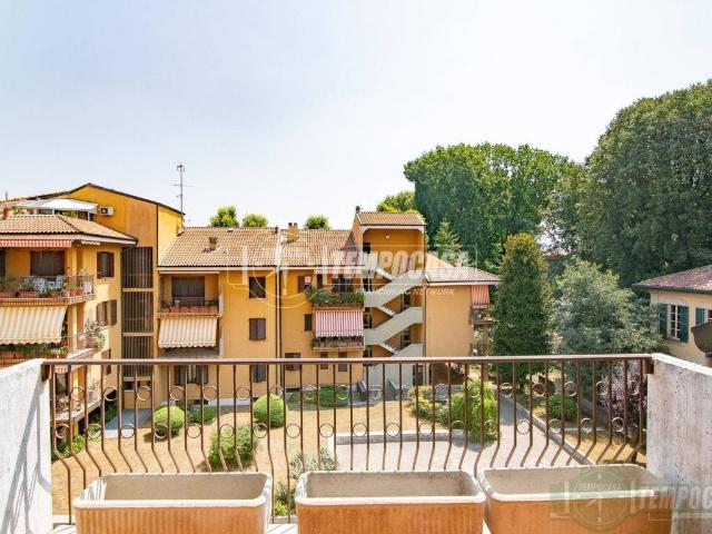 Appartamento in vendita a Senago MI