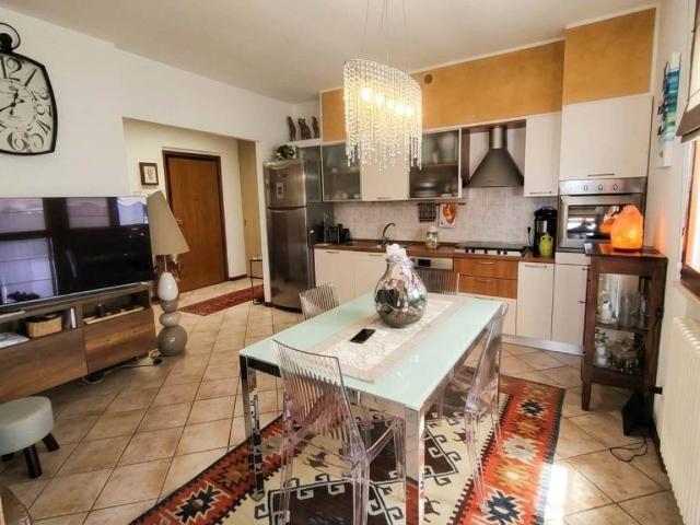 Appartamento in vendita a Senigallia AN