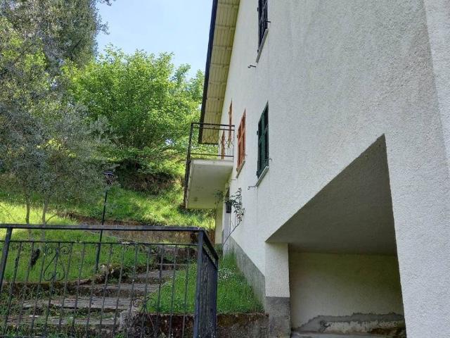 Appartamento in vendita a Sesta Godano SP