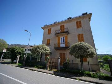 Appartamento in vendita a Sesta Godano SP