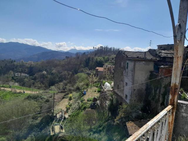 Appartamento in vendita a Sesta Godano SP