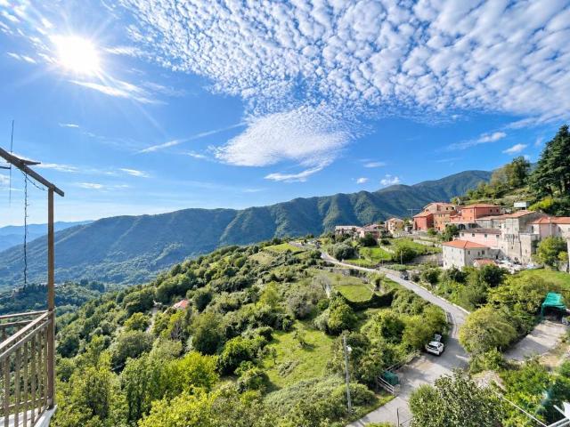 Appartamento in vendita a Sesta Godano SP