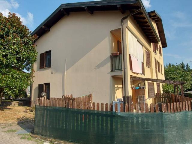 Appartamento in vendita a Sesto Calende VA