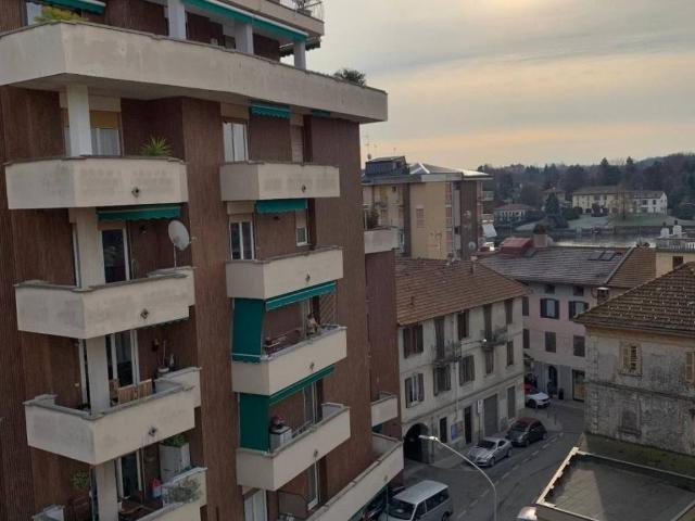 Appartamento in vendita a Sesto Calende VA
