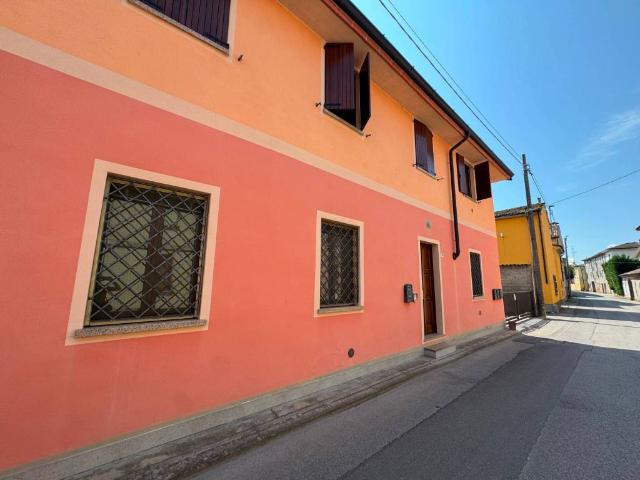 Appartamento in vendita a Sesto ed Uniti CR