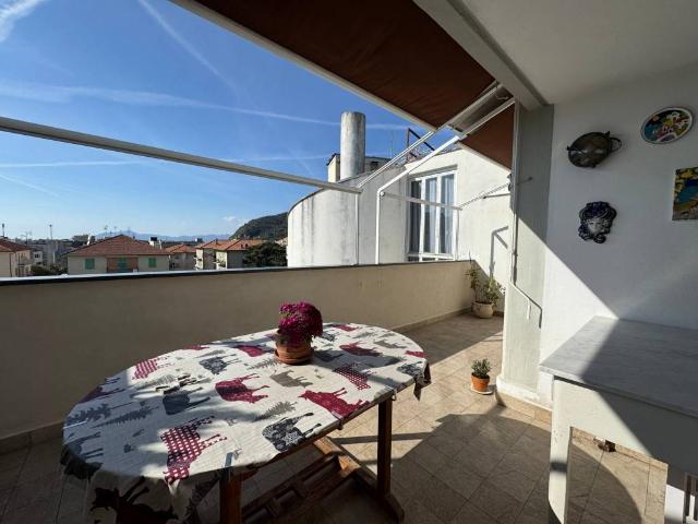 Appartamento in vendita a Sestri Levante GE