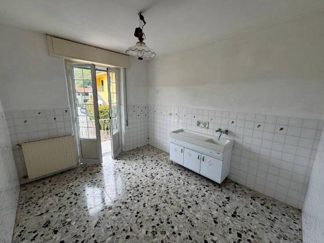 Appartamento in vendita a Sestri Levante GE