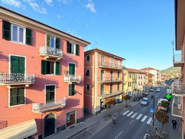 Appartamento in vendita a Sestri Levante GE