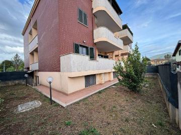 Appartamento in vendita a Sermoneta LT