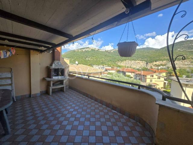 Appartamento in vendita a Sermoneta, Monticchio