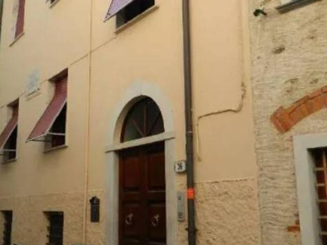 Appartamento in vendita a Seravezza LU