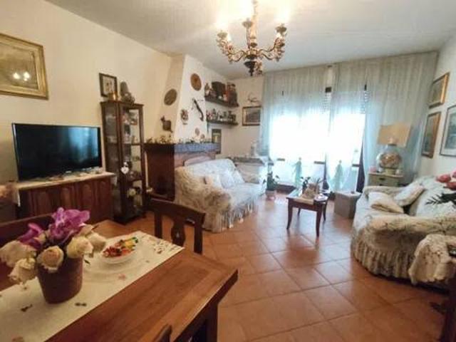 Appartamento in vendita a Seravezza LU