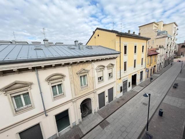 Appartamento in vendita a Seregno MB
