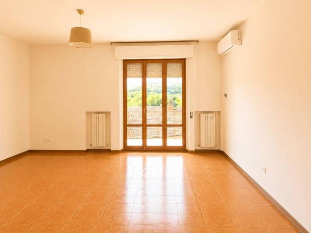 Appartamento in vendita a Serra San Quirico AN
