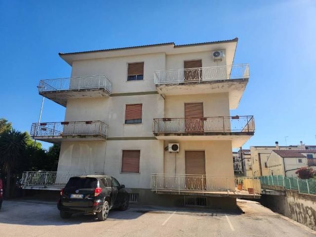 Appartamento in vendita a Serracapriola FG