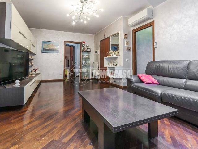 Appartamento in vendita a Settimo Milanese MI