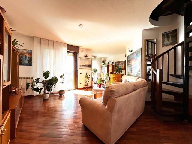 Appartamento in vendita a Settimo Milanese MI