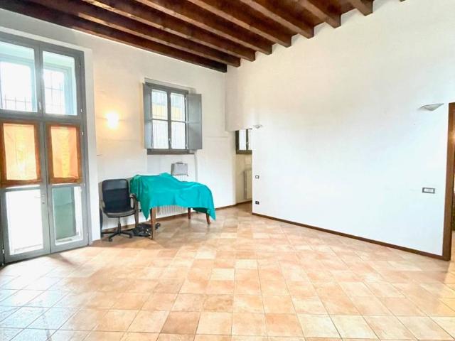 Appartamento in vendita a Settimo Milanese MI