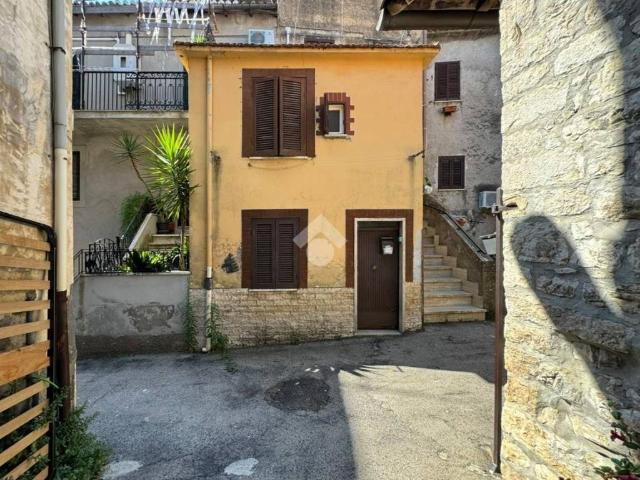Appartamento in vendita a Sezze LT