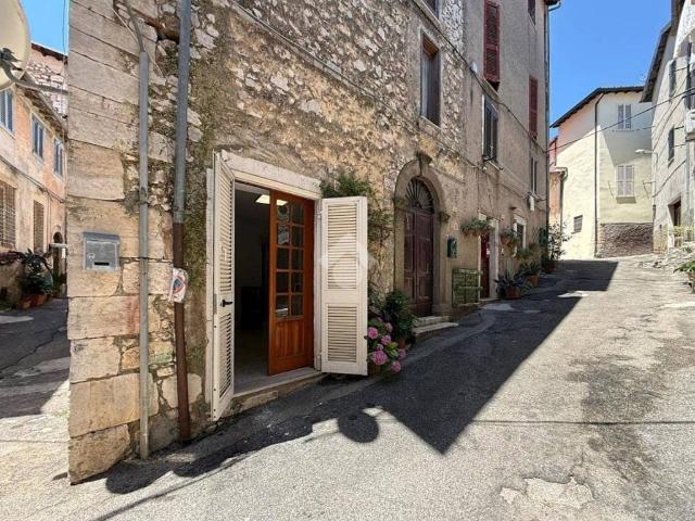 Appartamento in vendita a Sezze LT