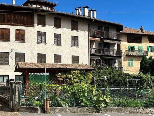 Appartamento in vendita a Sfruz TN
