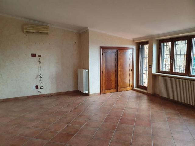 Appartamento in vendita a Sgurgola FR