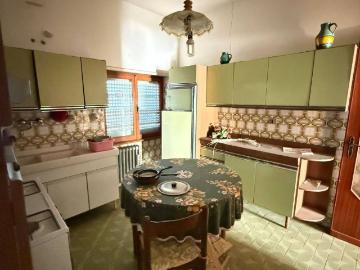 Appartamento in vendita a Sgurgola FR
