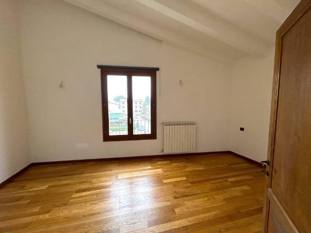 Appartamento in vendita a Signa FI