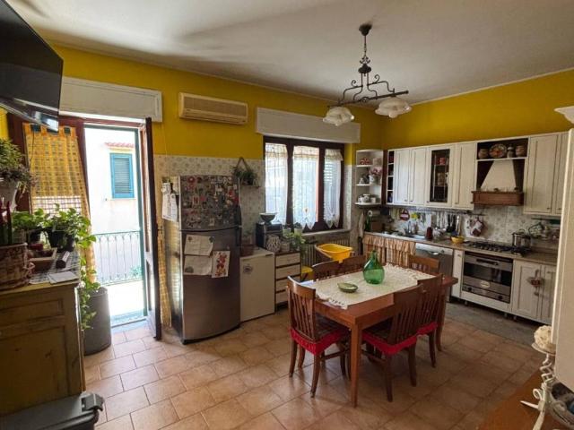 Appartamento in vendita a Siderno RC