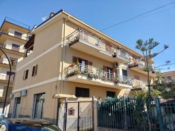 Appartamento in vendita a Siderno RC