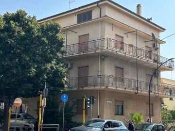 Appartamento in vendita a Siderno RC