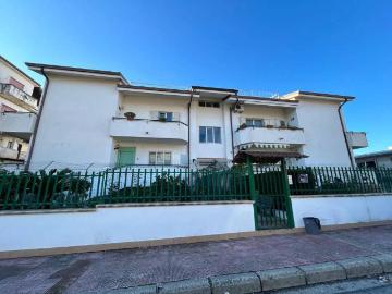 Appartamento in vendita a Siderno RC