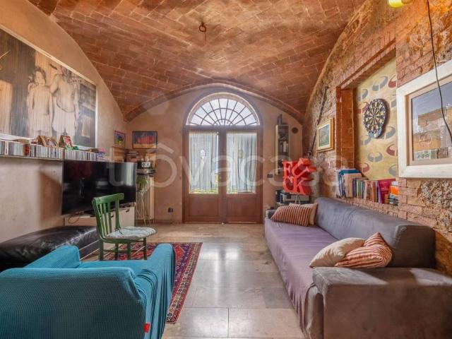 Appartamento in vendita a Siena, Sant'Andrea a Montecchio Ginestreto