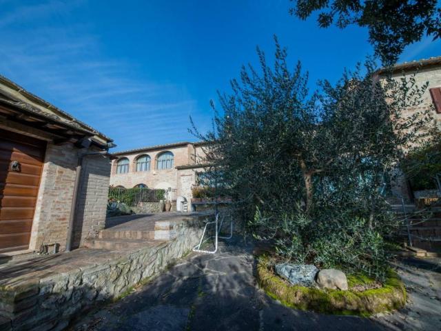 Appartamento in vendita a Siena SI
