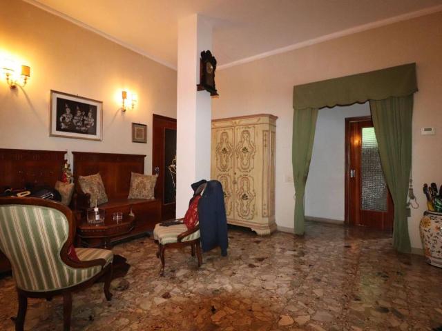 Appartamento in vendita a Siena SI