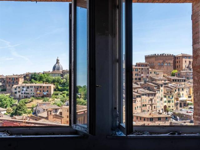 Appartamento in vendita a Siena SI