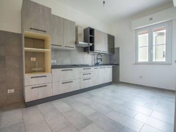 Appartamento in vendita a Siena SI