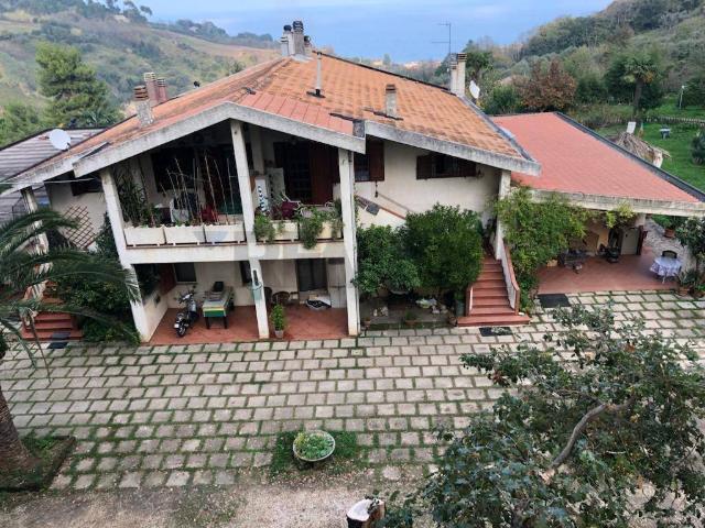 Appartamento in vendita a Silvi TE