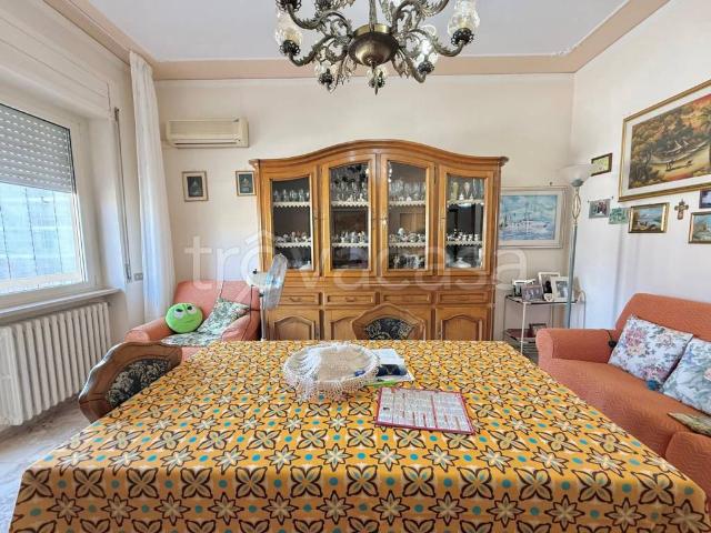 Appartamento in vendita a Silvi via Giosuè Carducci, Silvi Marina