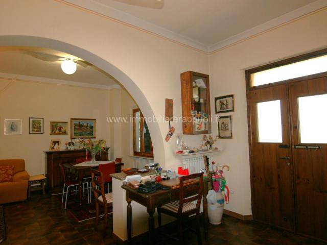 Appartamento in vendita a Sinalunga