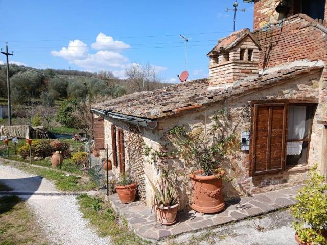 Appartamento in vendita a Sinalunga SI