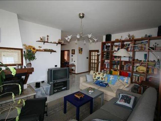 Appartamento in vendita a Sinalunga SI