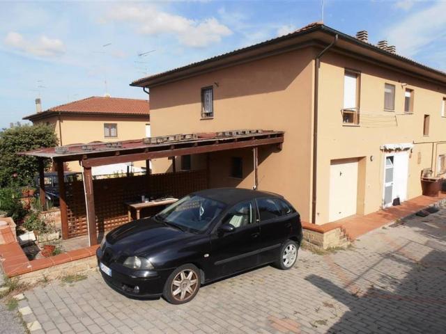 Appartamento in vendita a Sinalunga SI