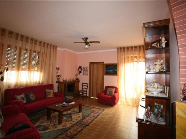 Appartamento in vendita a Sinalunga SI